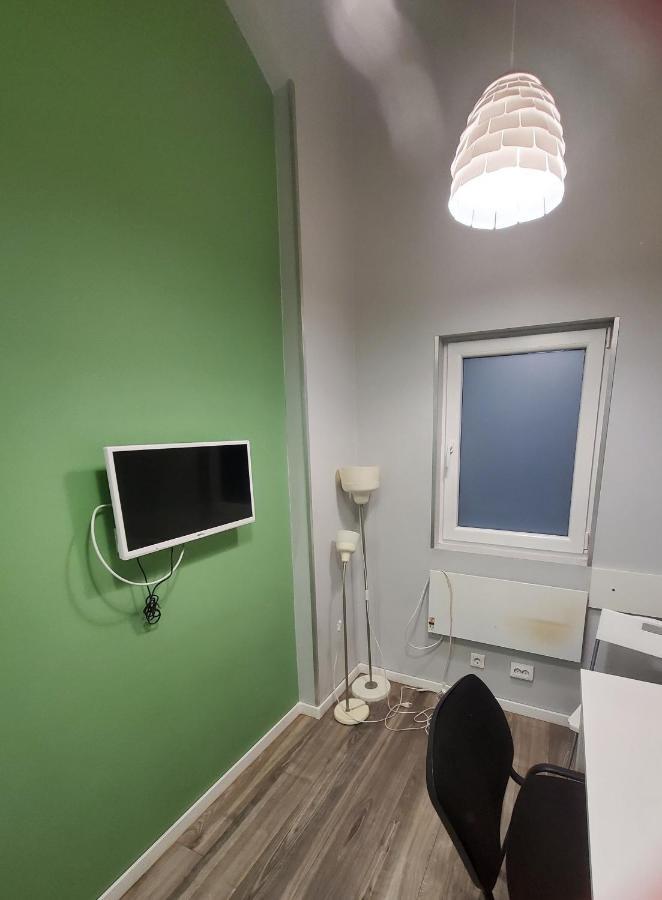 Economy Rooms And Apartments Βουδαπέστη Εξωτερικό φωτογραφία